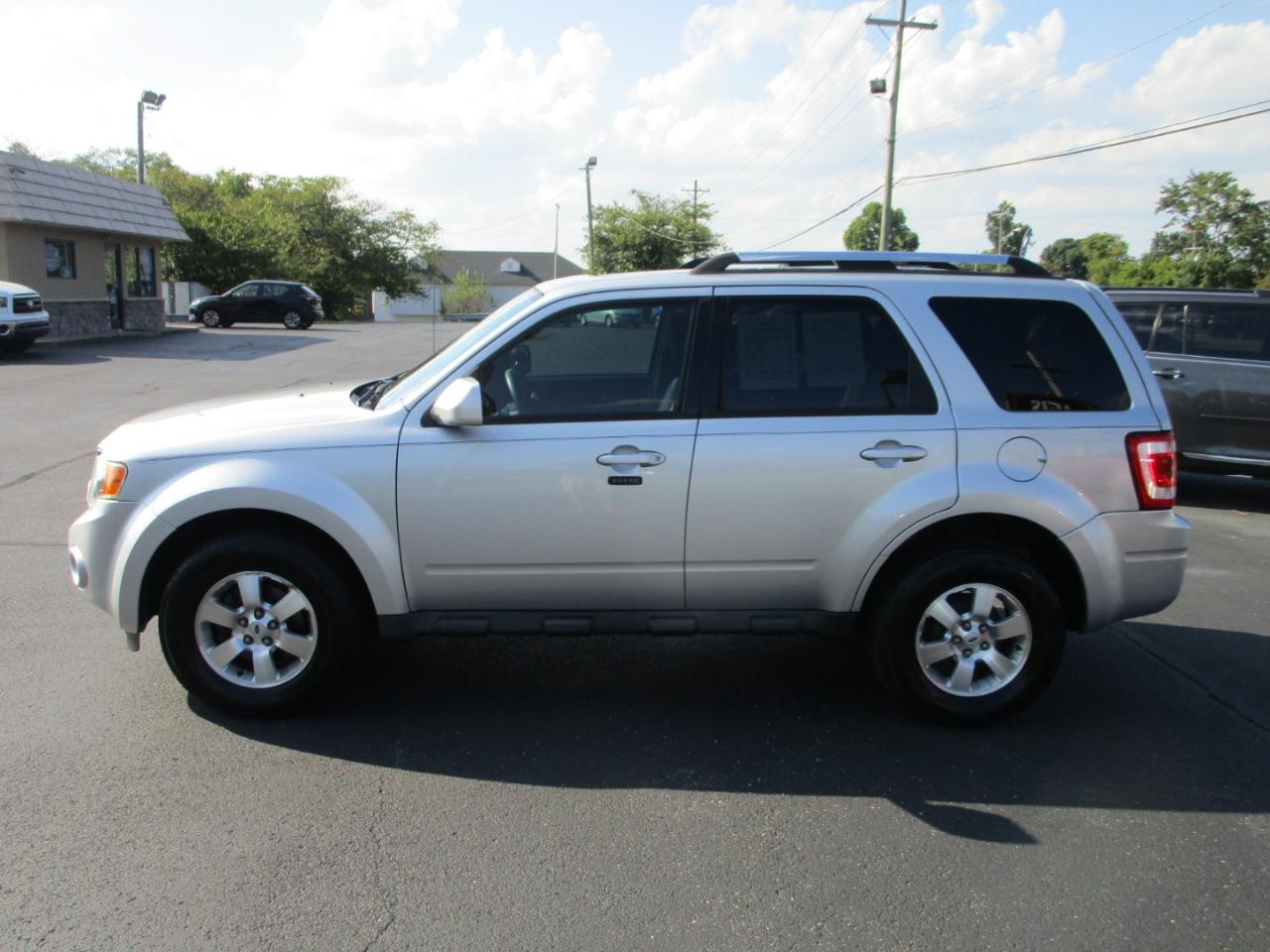 Ford Escape FWD 4dr Limited 2010