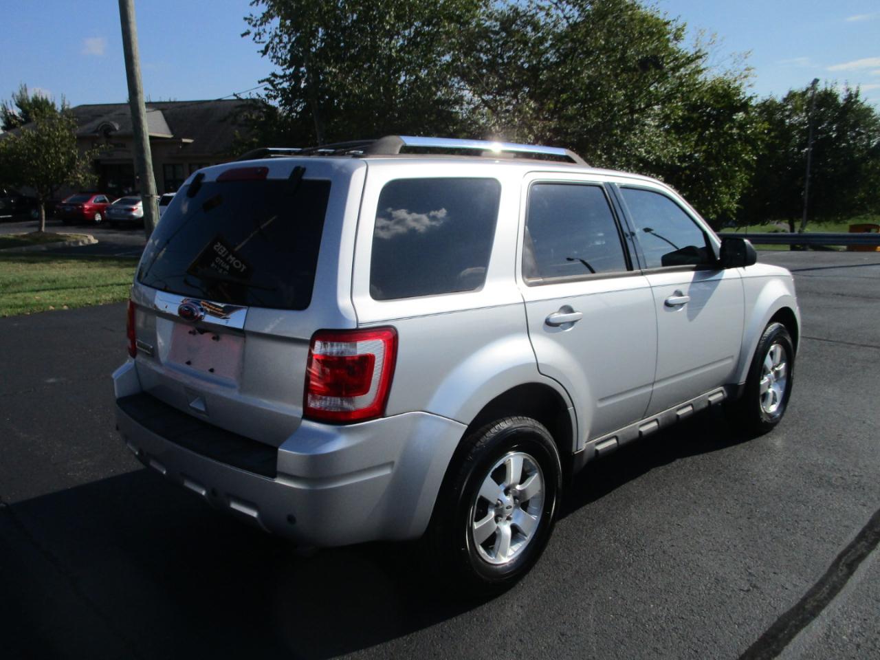 Ford Escape FWD 4dr Limited 2010