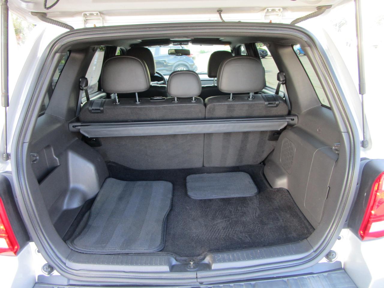 Ford Escape FWD 4dr Limited 2010