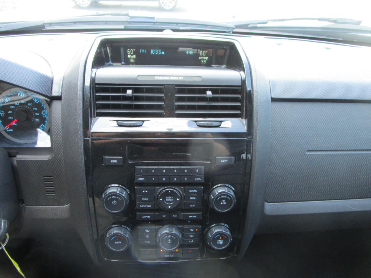 Ford Escape FWD 4dr Limited 2010