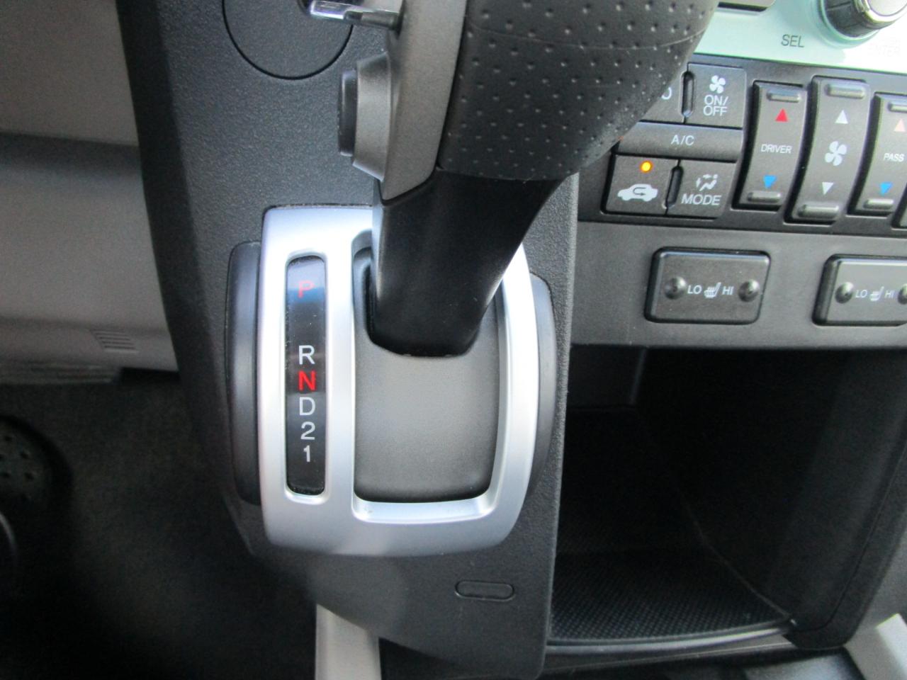 Honda Pilot 2WD 4dr EX-L 2011