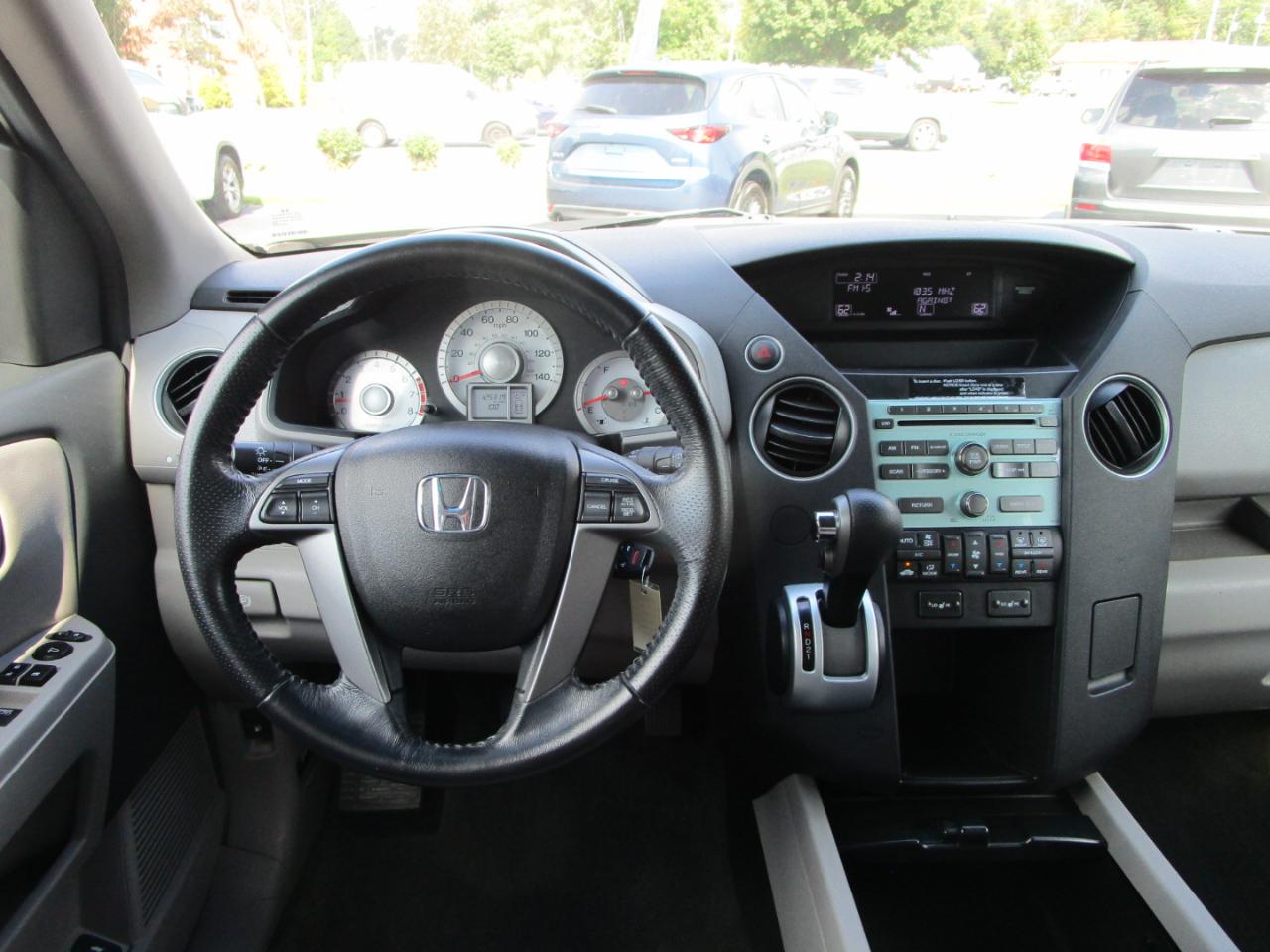 Honda Pilot 2WD 4dr EX-L 2011