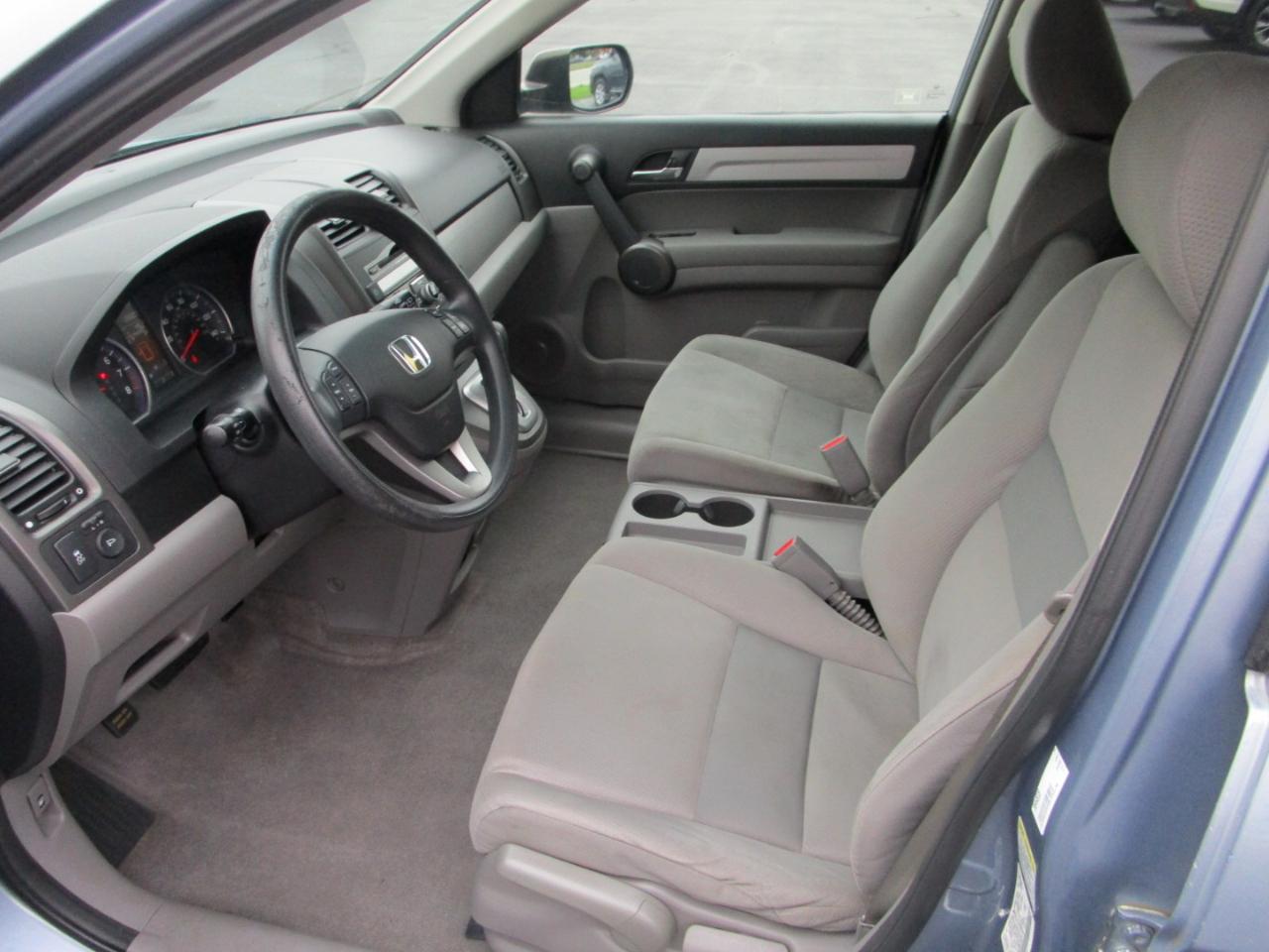 Honda CR-V photo 9