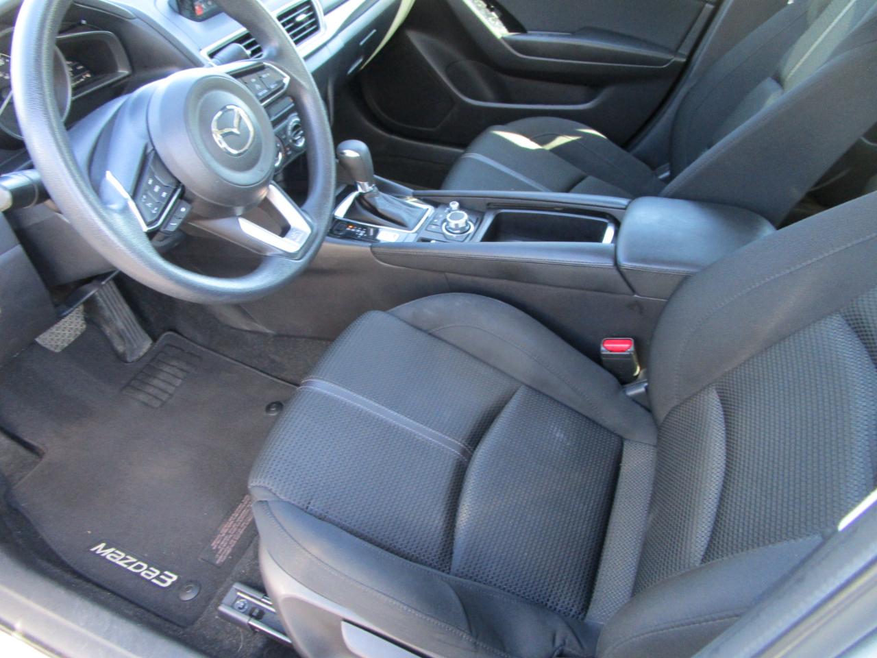 Mazda Mazda3 4-Door Sport Auto 2018