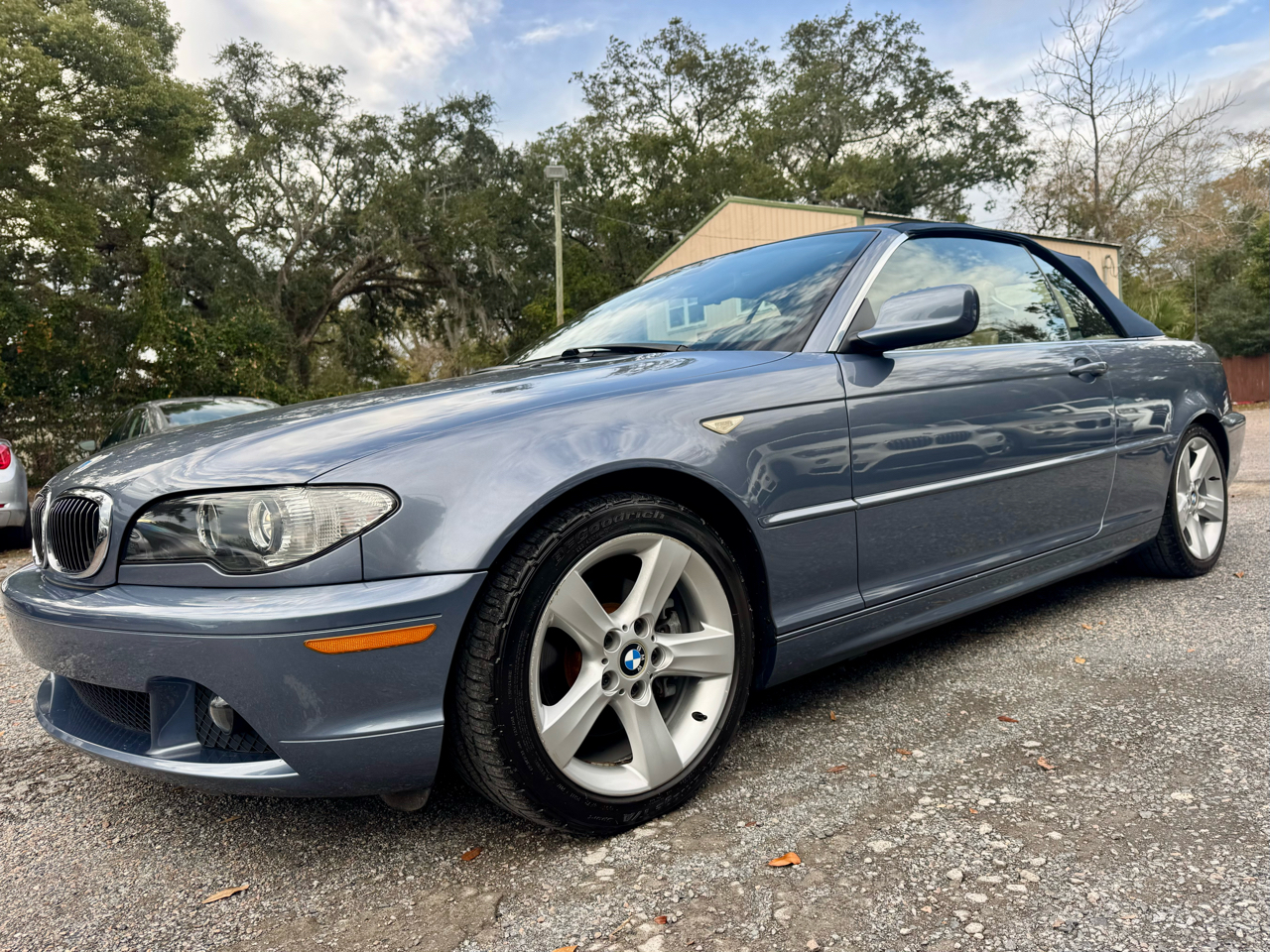 BMW 3-Series 325Ci convertible 2004