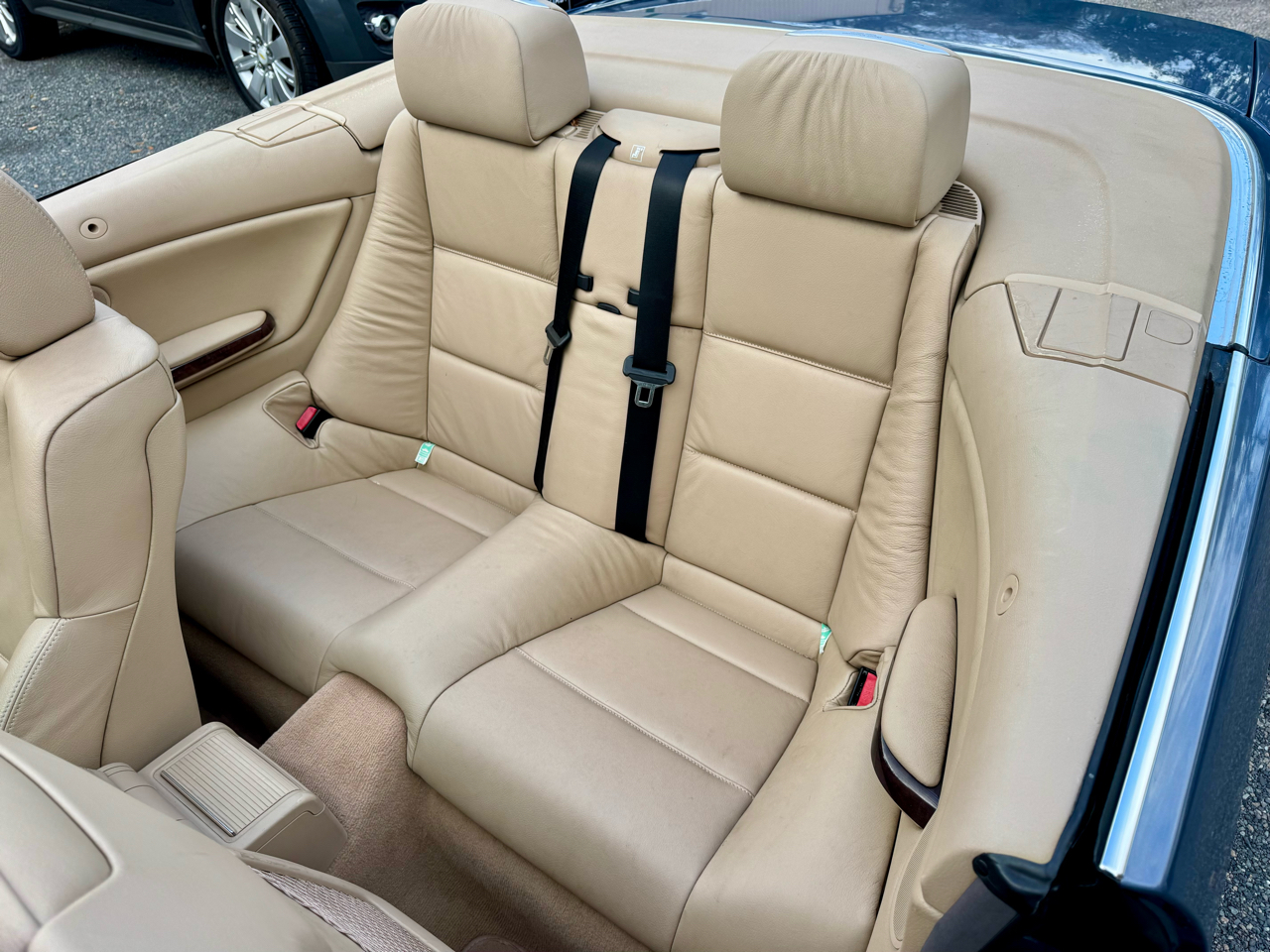 BMW 3-Series 325Ci convertible 2004