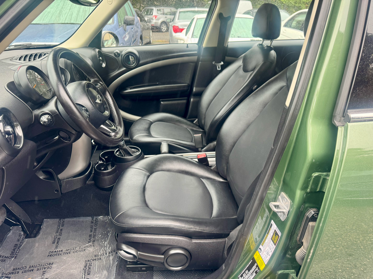 MINI Countryman Base 2016 MINI Countryman Base 2016