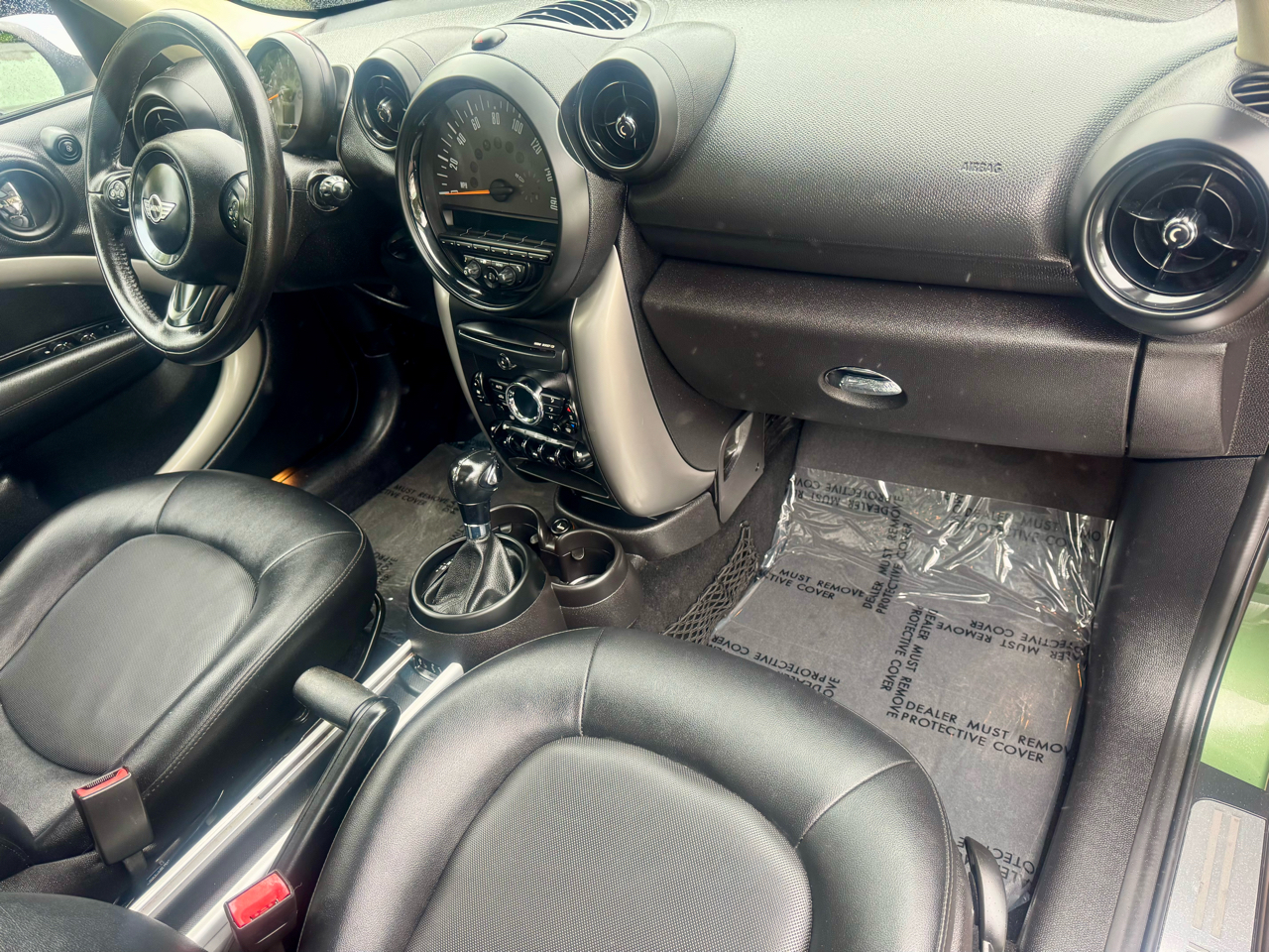 MINI Countryman Base 2016 MINI Countryman Base 2016