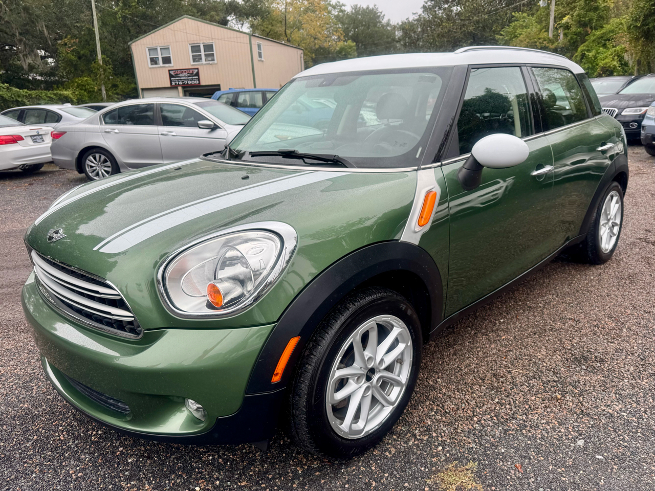 MINI Countryman Base 2016 MINI Countryman Base 2016