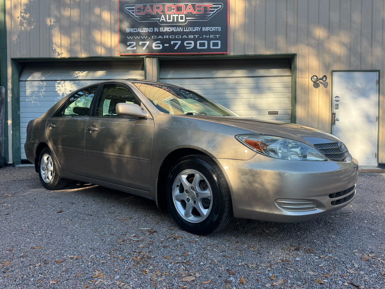 2004 Toyota Camry Standard