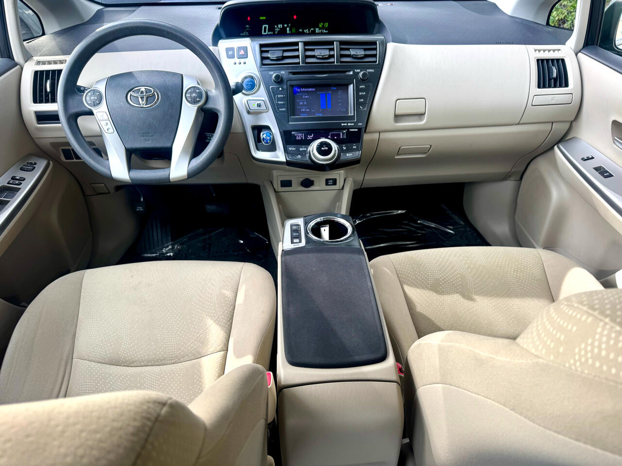 Toyota Prius V Three 2014