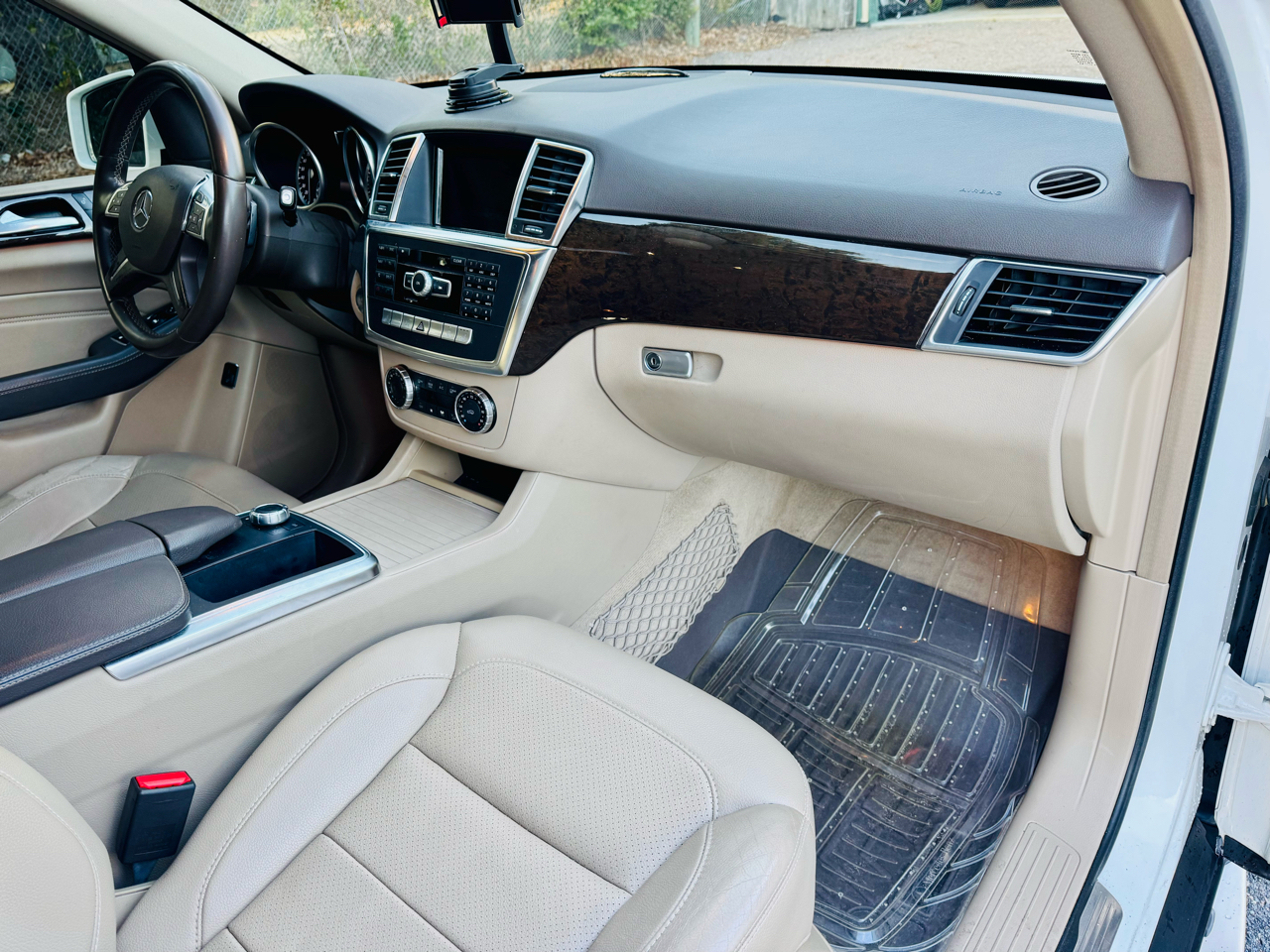 Mercedes-Benz M-Class ML350 4MATIC 2014