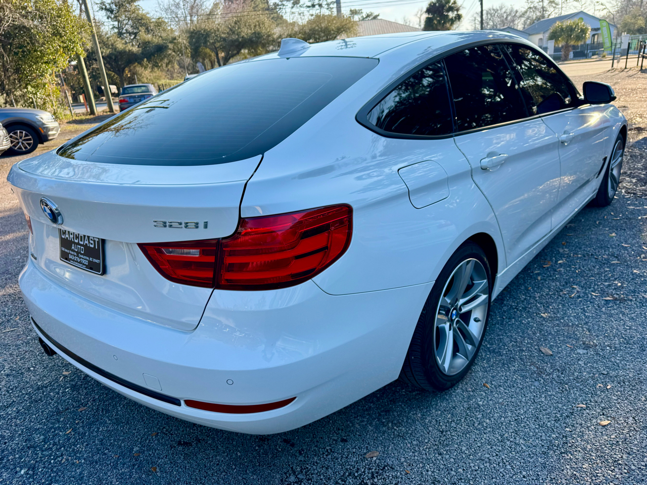 BMW 3-Series Gran Turismo 328i xDrive SULEV 2016