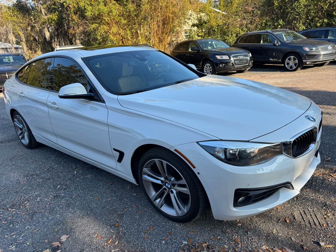 BMW 3-Series Gran Turismo 328i xDrive SULEV 2016