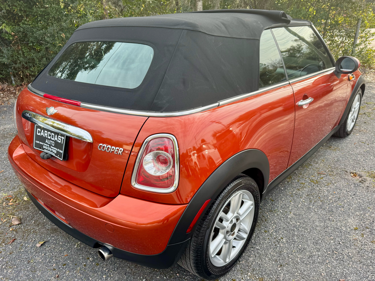 MINI Cooper Convertible 2011