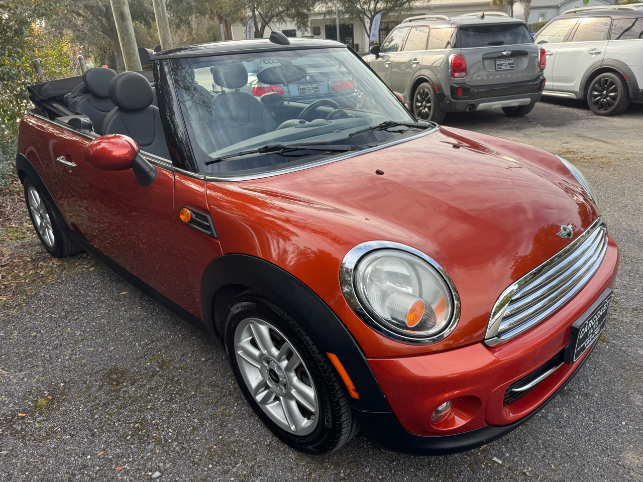 MINI Cooper Convertible 2011