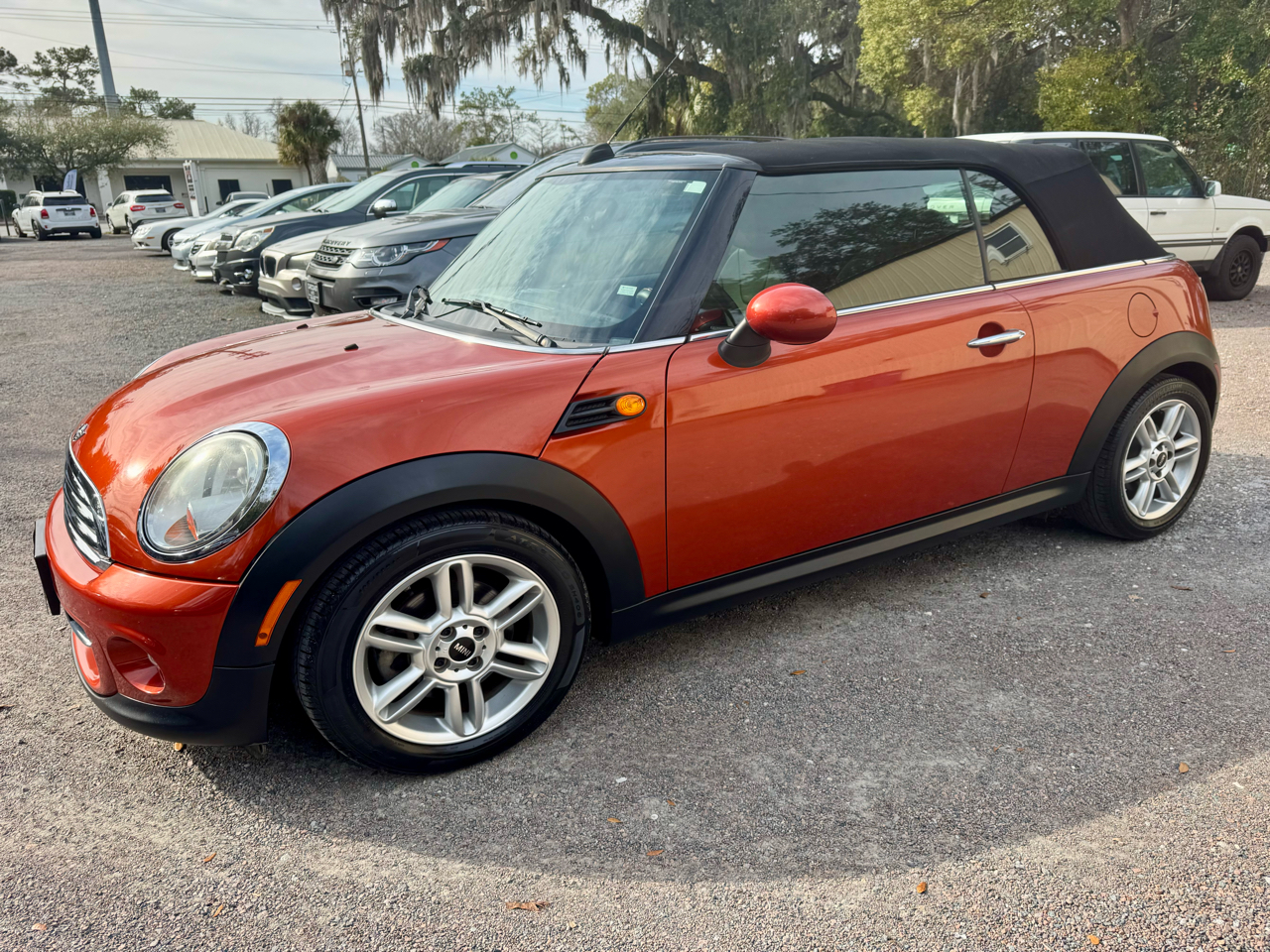MINI Cooper Convertible 2011