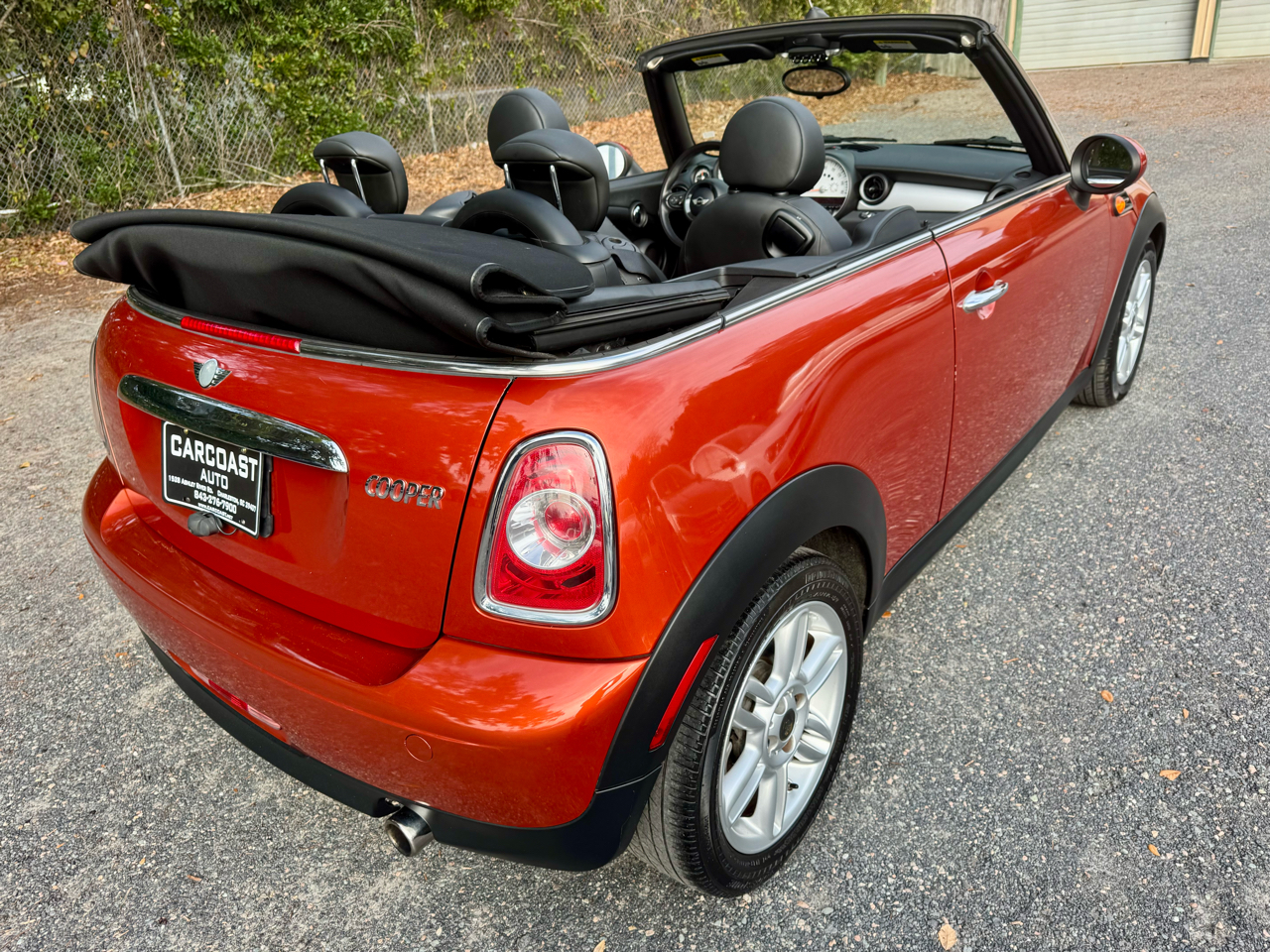MINI Cooper Convertible 2011