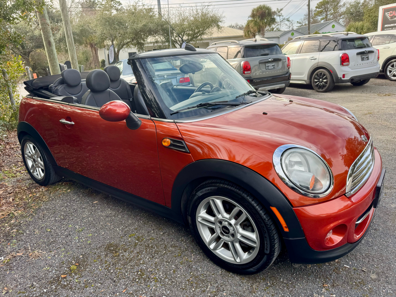 MINI Cooper Convertible 2011