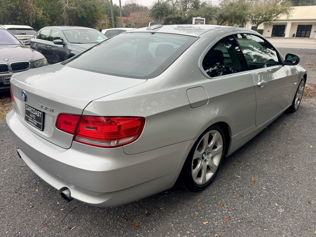 BMW 3-Series 335i Coupe 2010