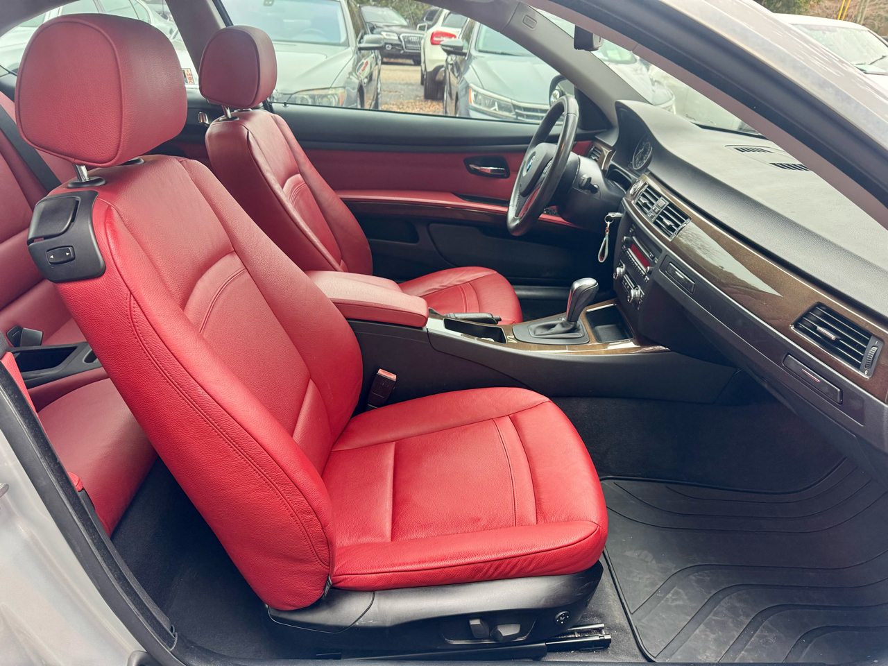 BMW 3-Series 335i Coupe 2010