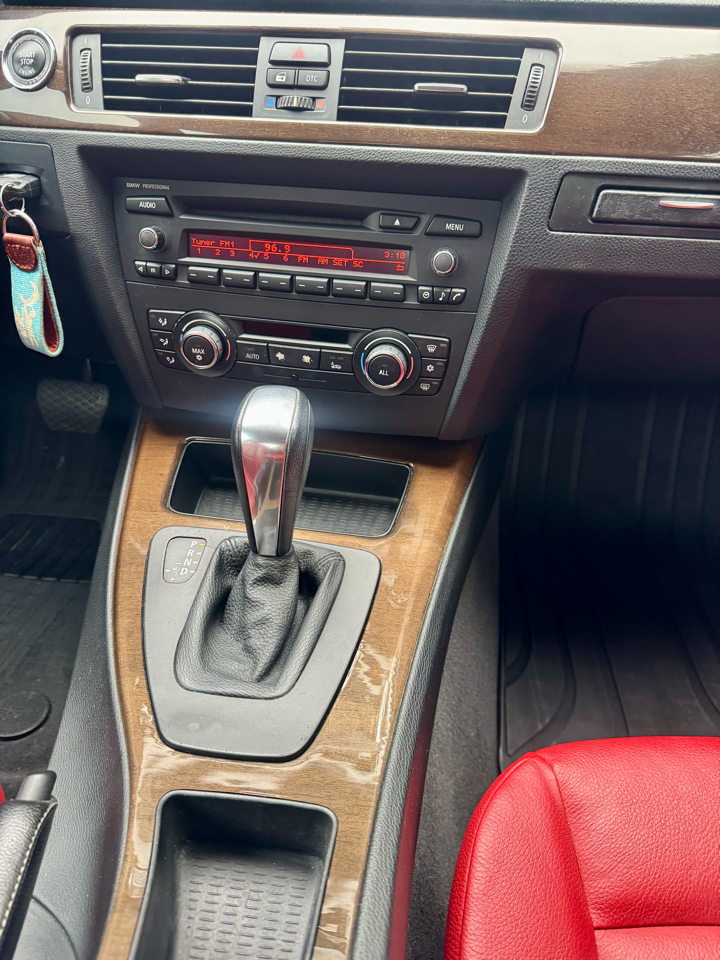 BMW 3-Series 335i Coupe 2010