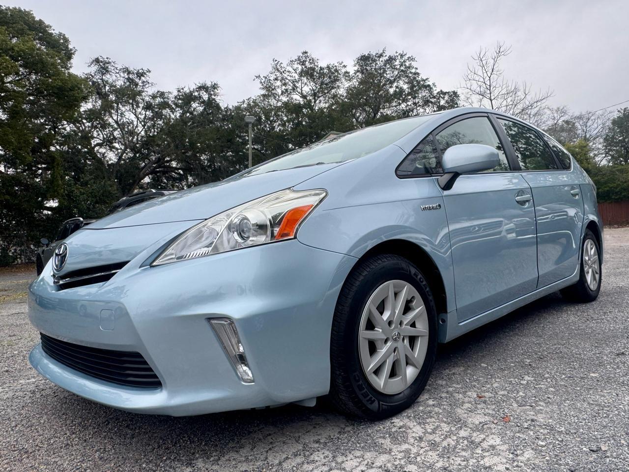 Toyota Prius V Three 2014