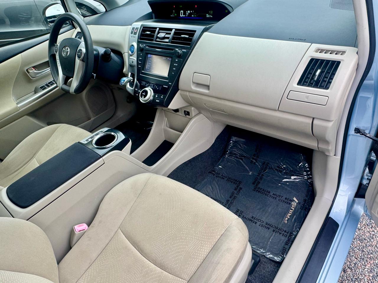 Toyota Prius V Three 2014