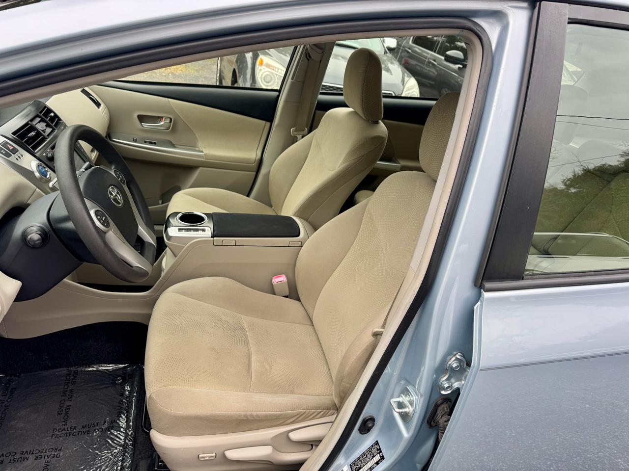 Toyota Prius V Three 2014