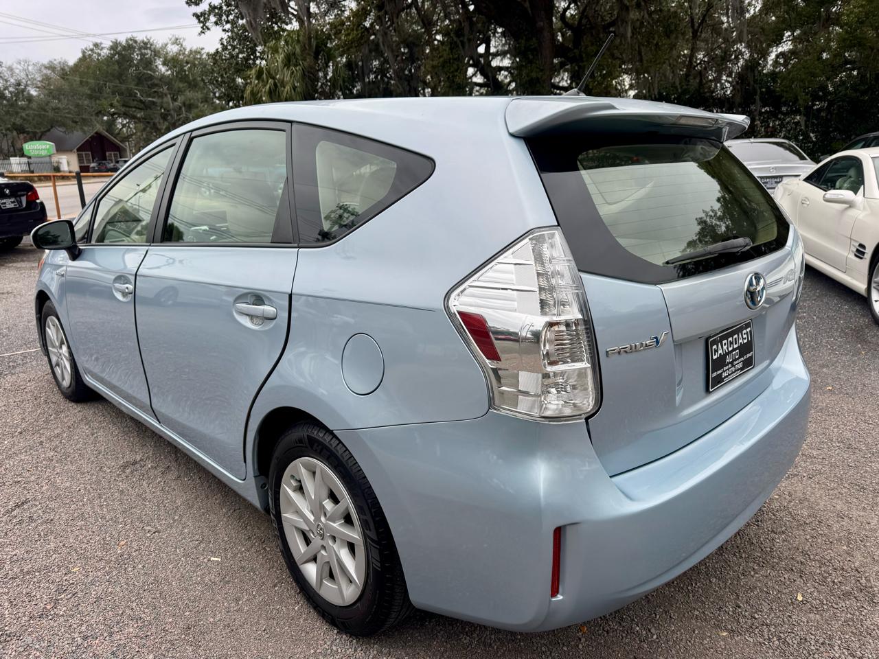 Toyota Prius V Three 2014
