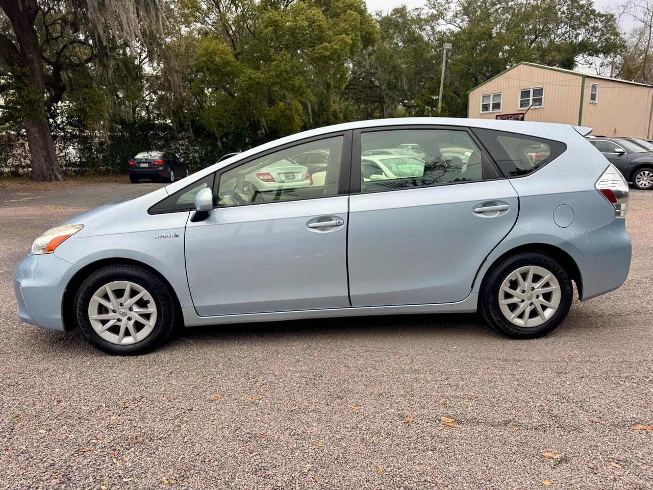 Toyota Prius V Three 2014