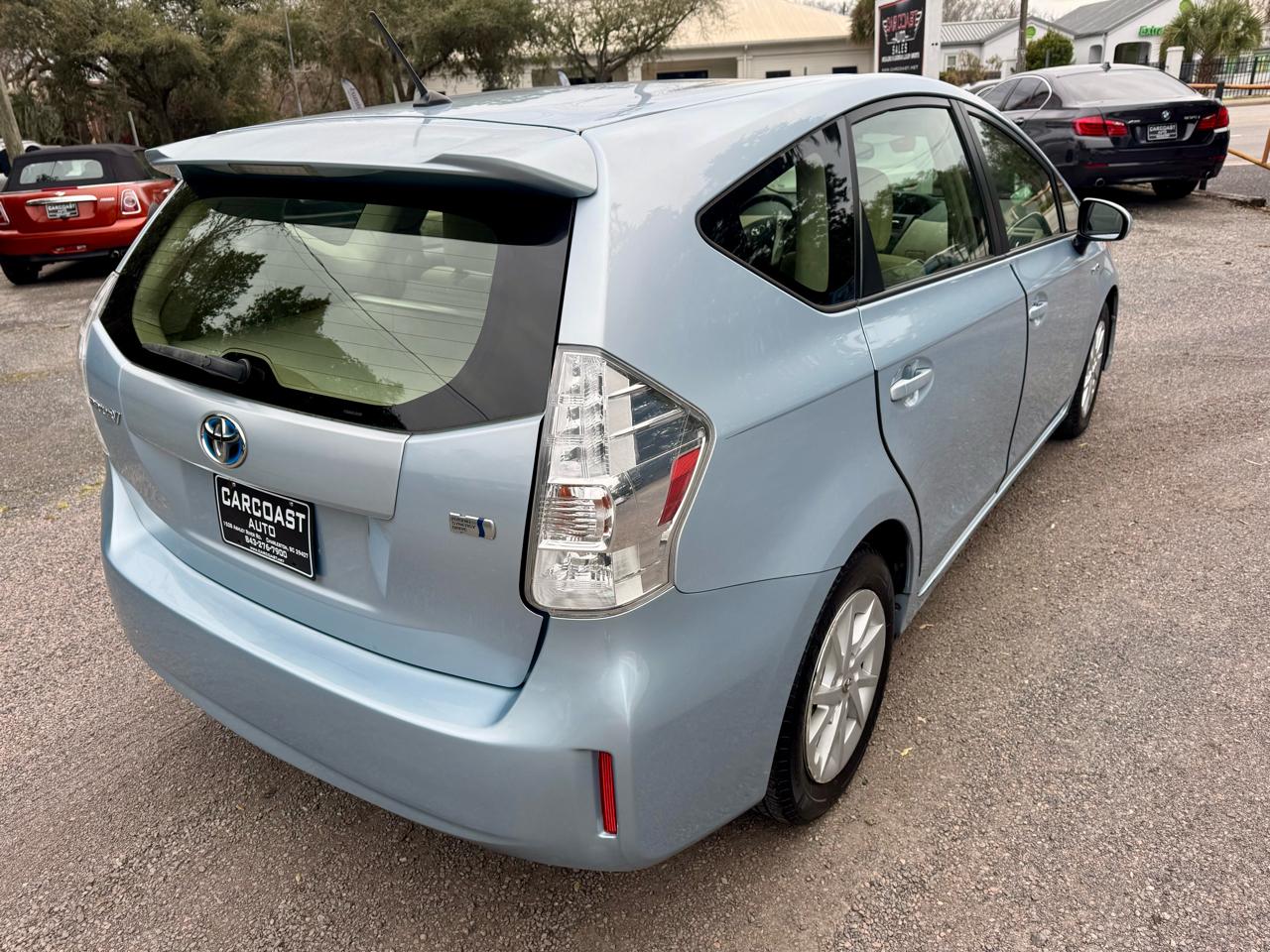 Toyota Prius V Three 2014