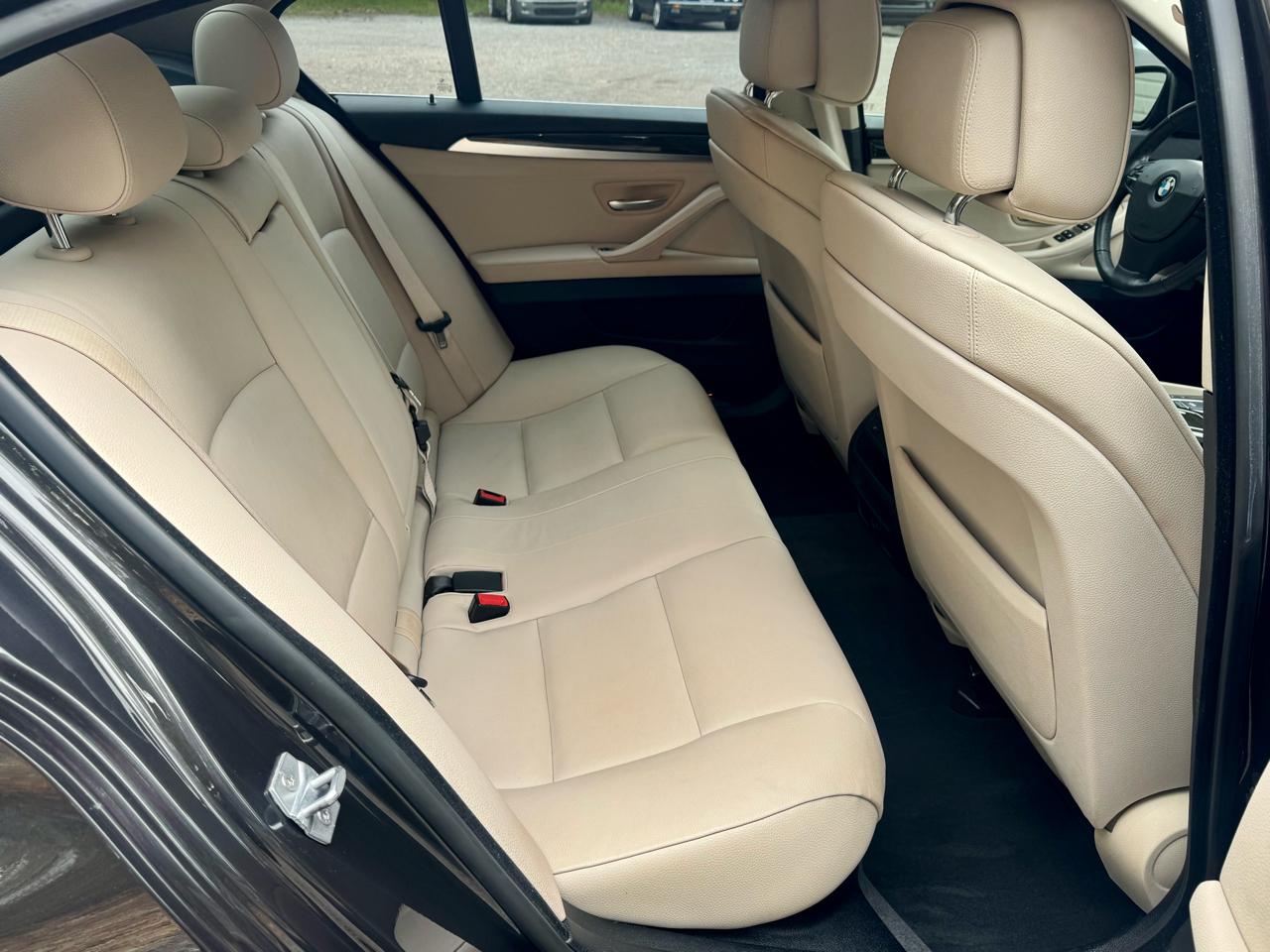 BMW 5-Series 535i xDrive 2013