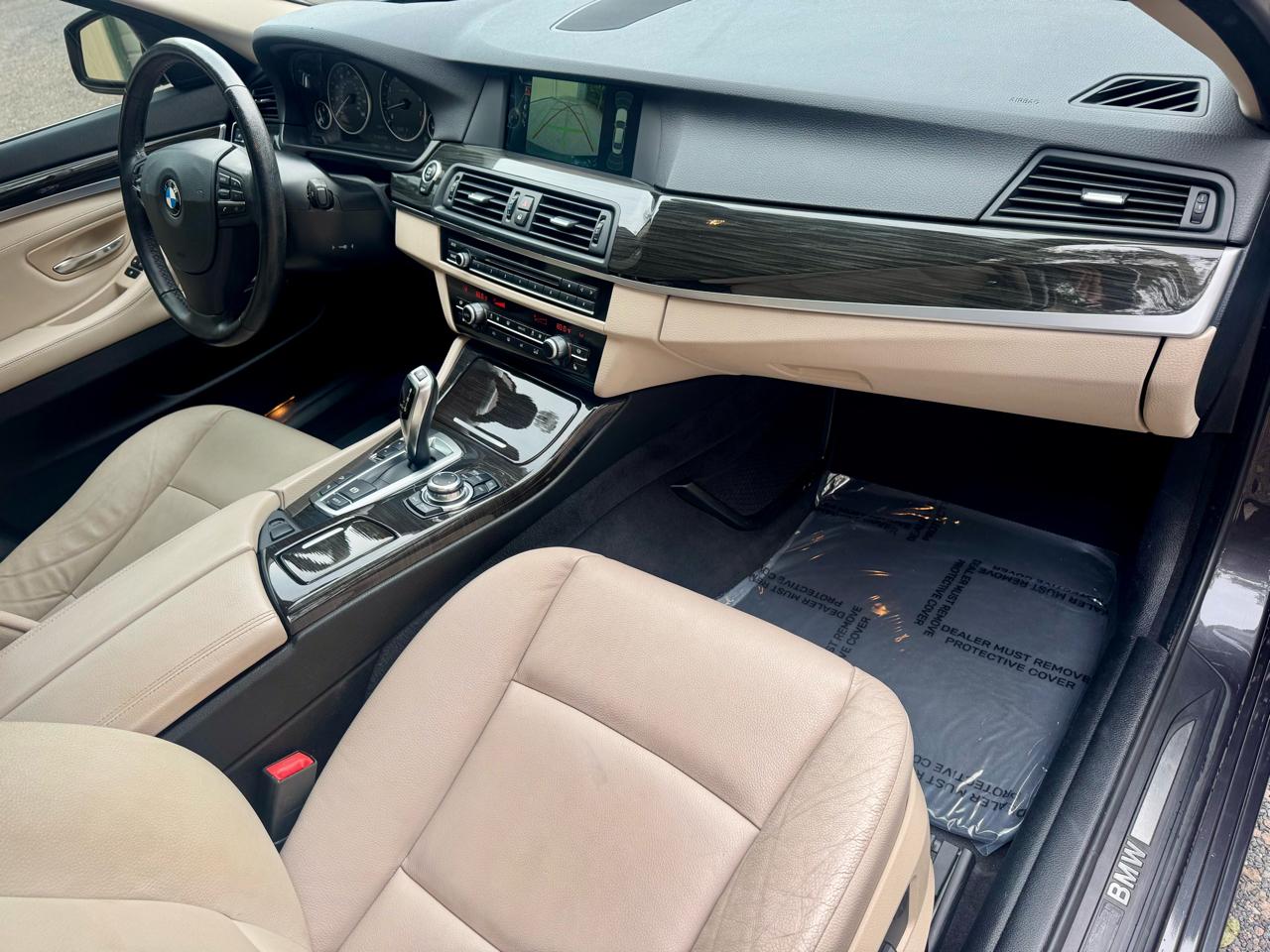 BMW 5-Series 535i xDrive 2013