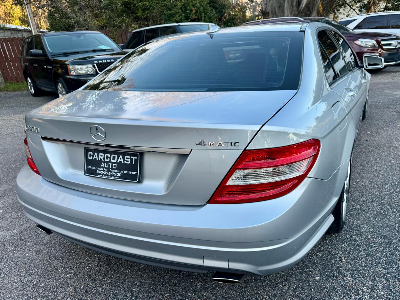 Mercedes-Benz C-Class C300 4MATIC Luxury Sedan 2011