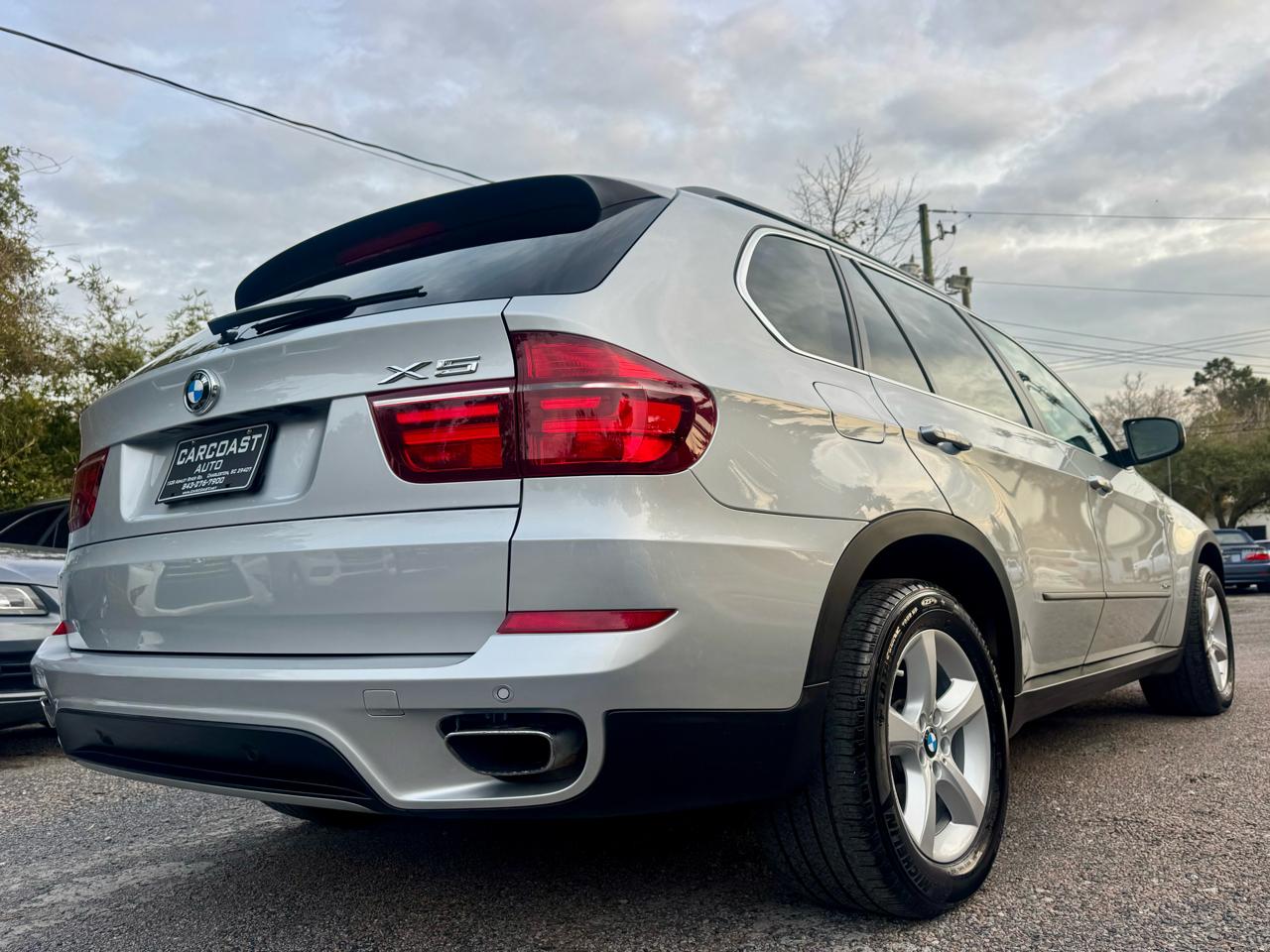 BMW X5 xDrive50i 2011