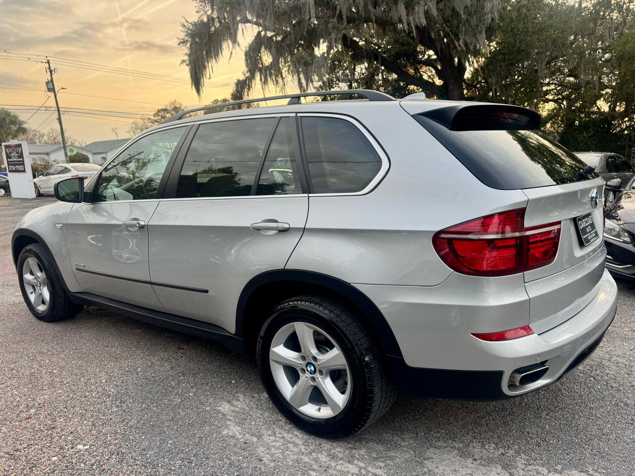 BMW X5 xDrive50i 2011