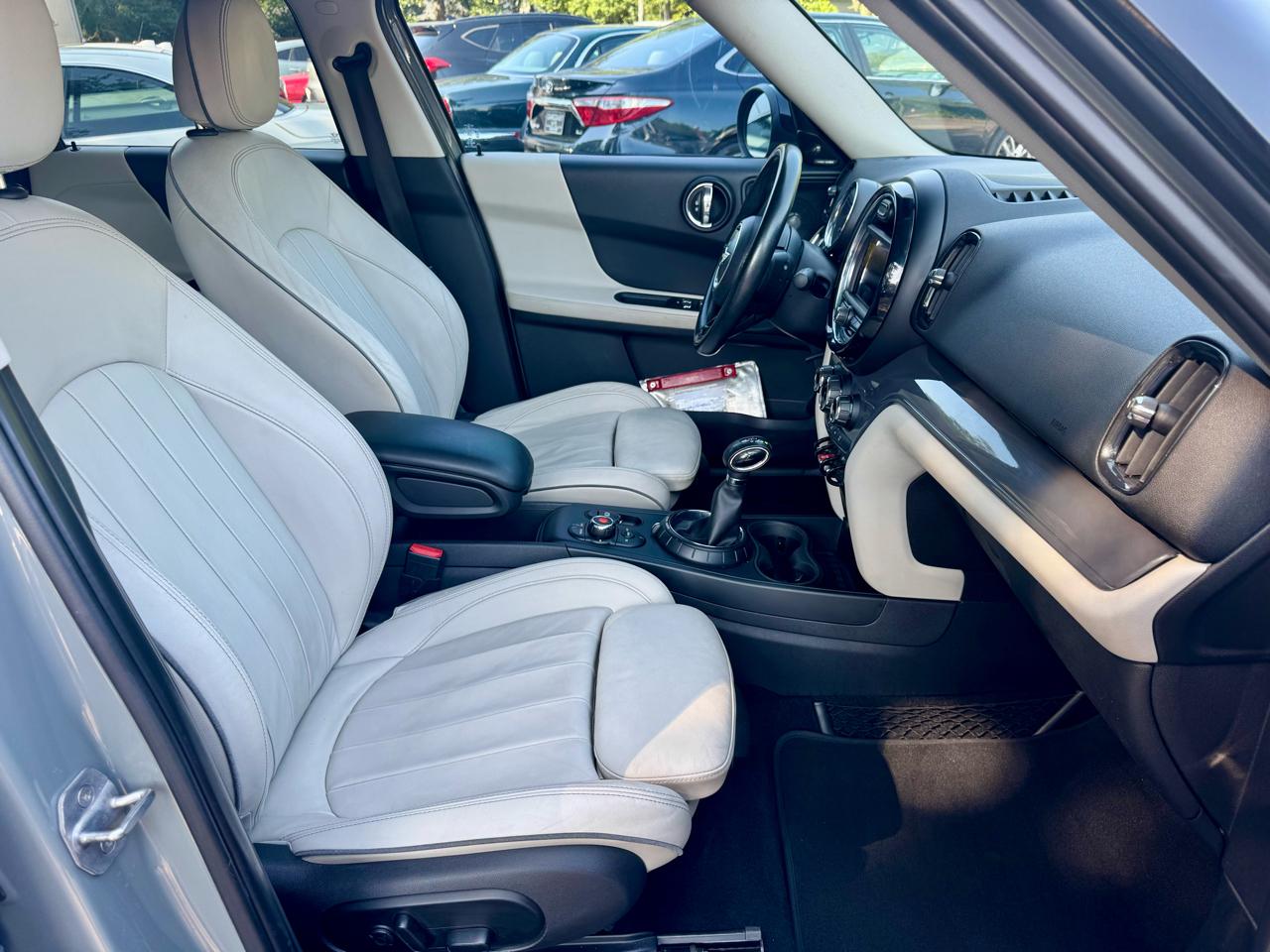 MINI Countryman Base 2017