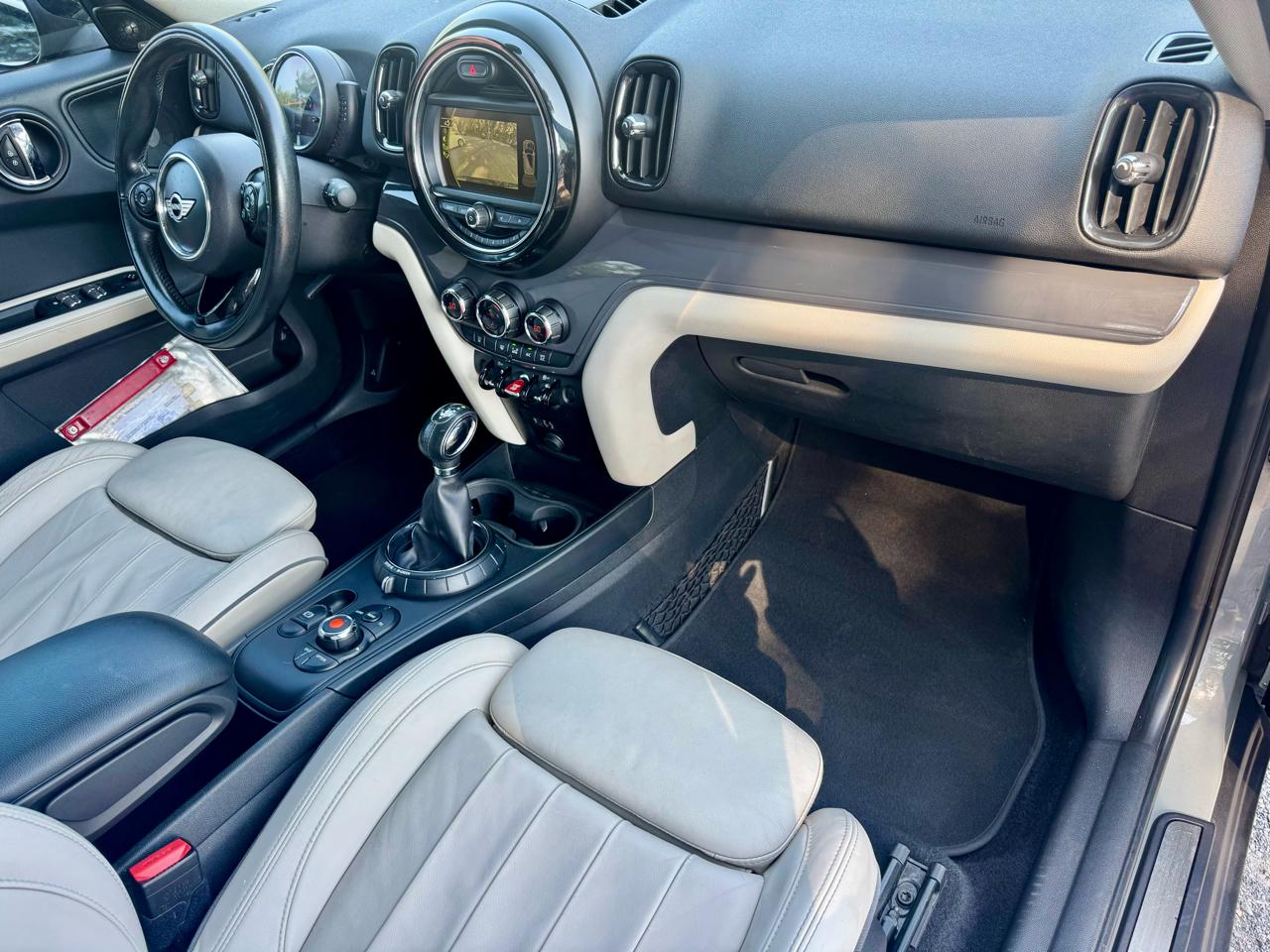 MINI Countryman Base 2017