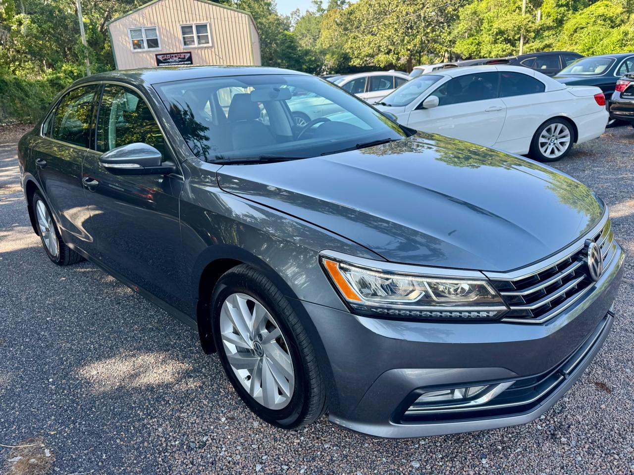 Volkswagen Passat SE 2018