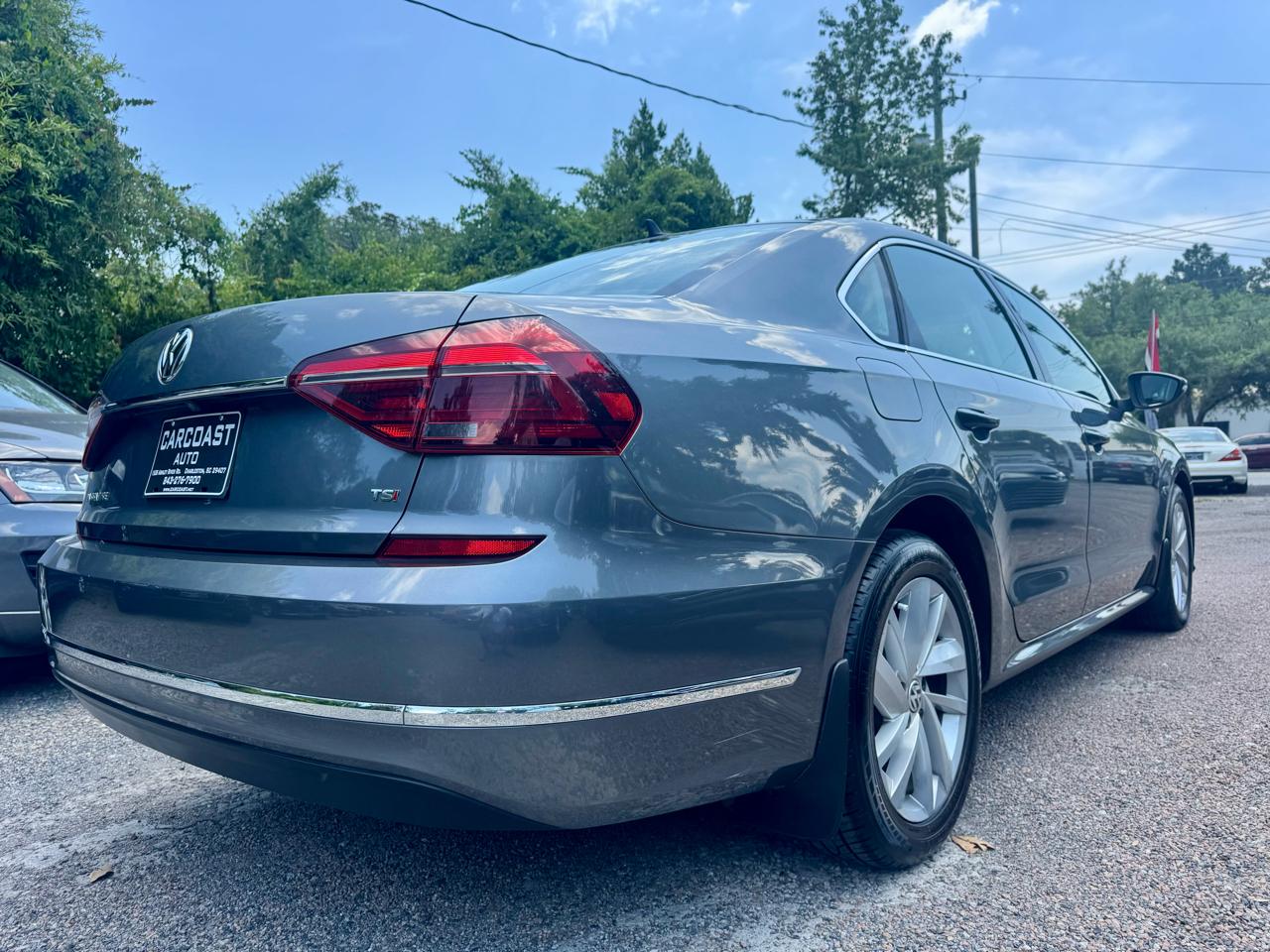 Volkswagen Passat SE 2018