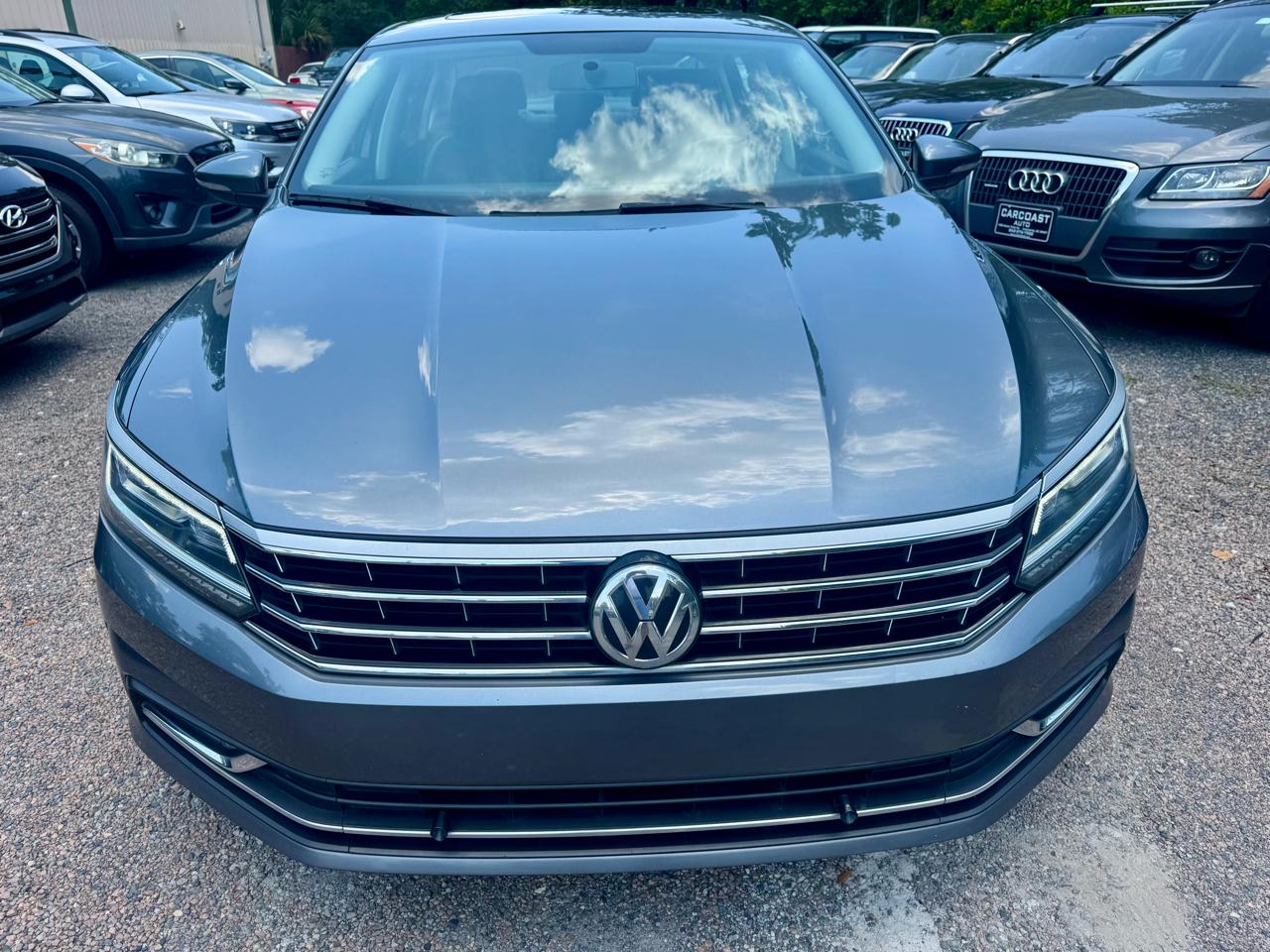 Volkswagen Passat SE 2018
