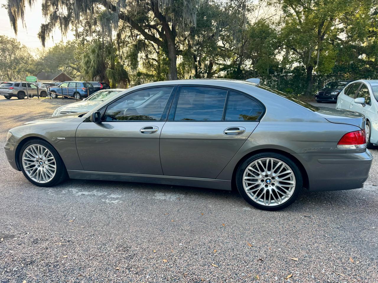 BMW 7-Series 750i 2007