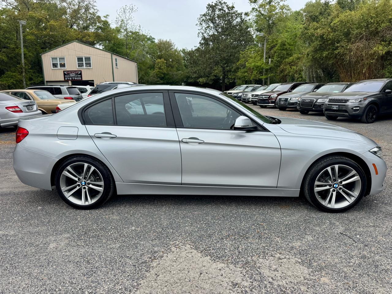 BMW 3-Series 328i xDrive Sedan 2016