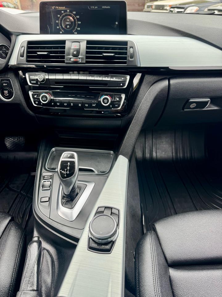 BMW 3-Series 328i xDrive Sedan 2016