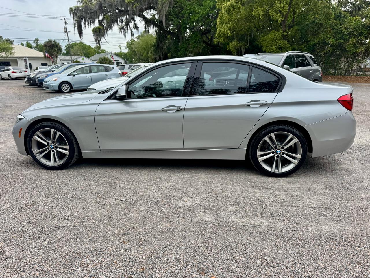 BMW 3-Series 328i xDrive Sedan 2016