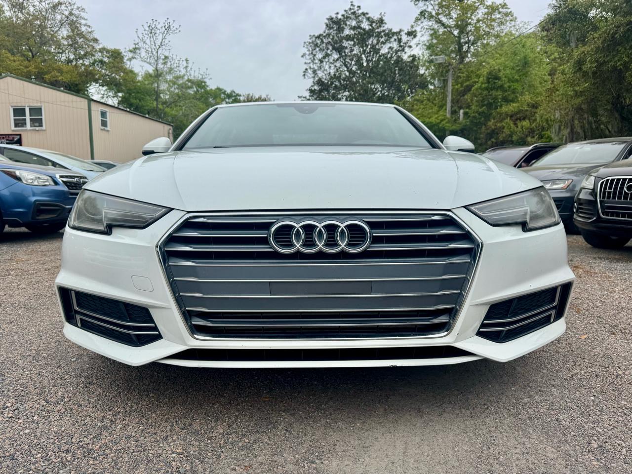 Audi A4 2.0T Premium Sedan 2018
