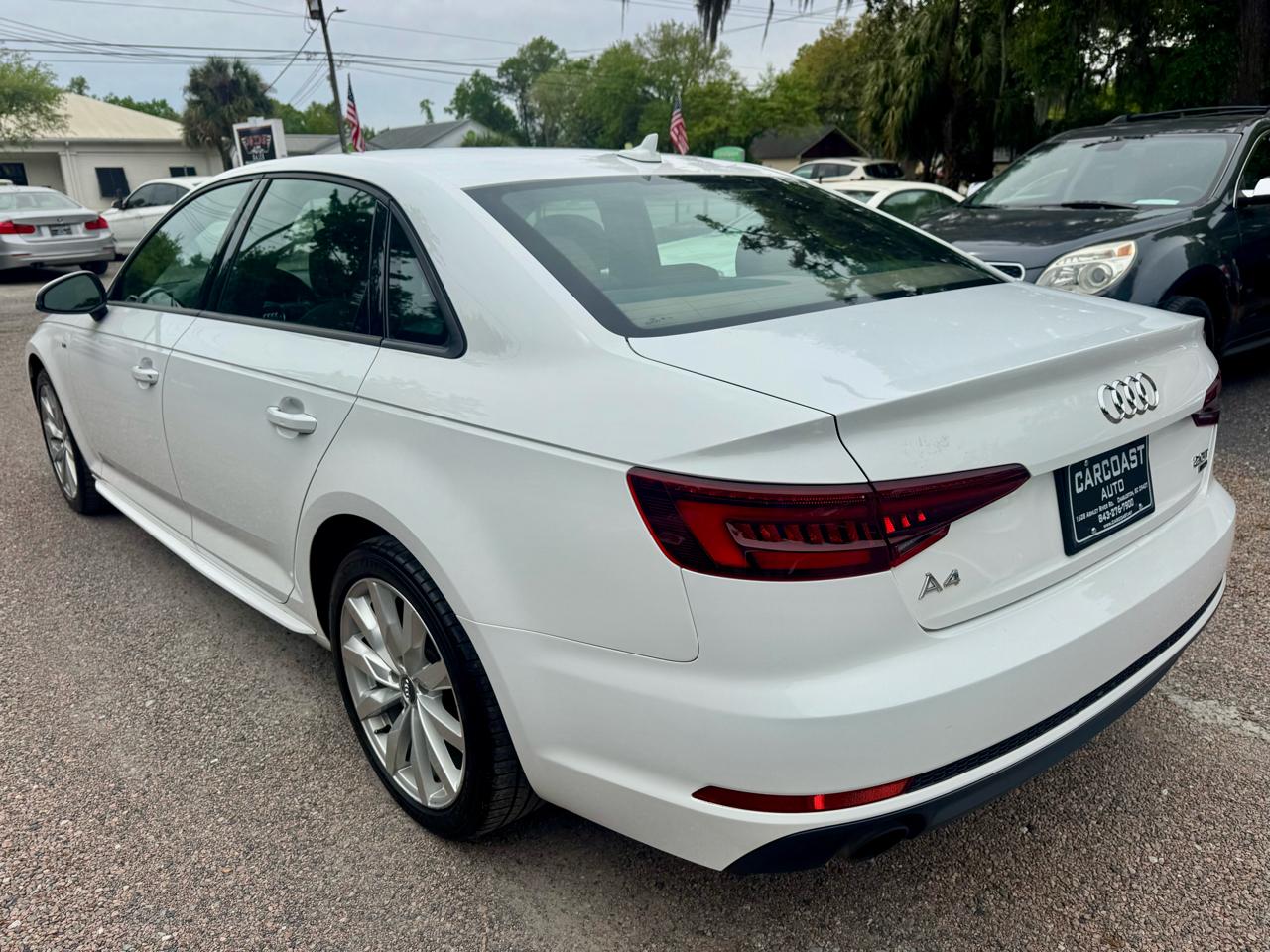 Audi A4 2.0T Premium Sedan 2018