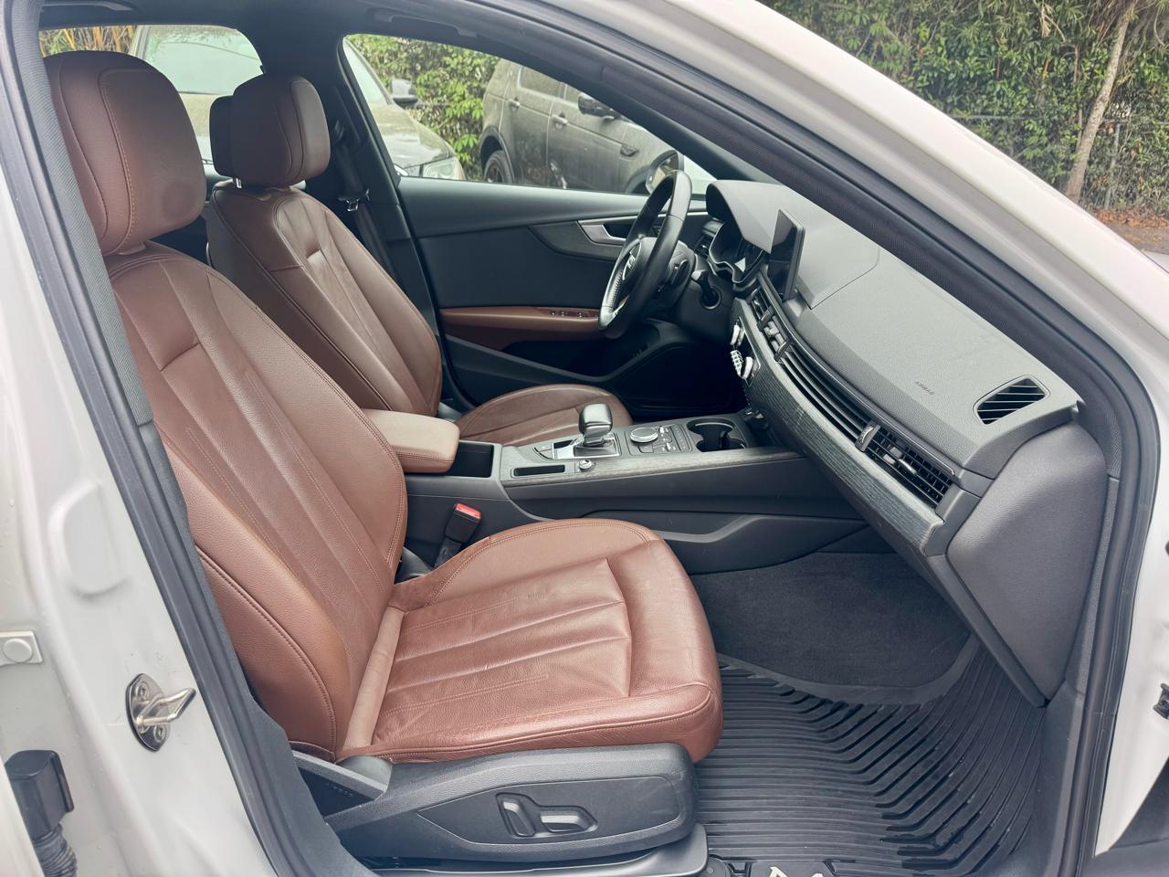 Audi A4 2.0T Premium Sedan 2018