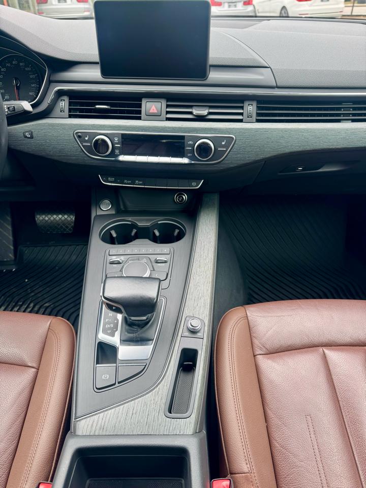 Audi A4 2.0T Premium Sedan 2018